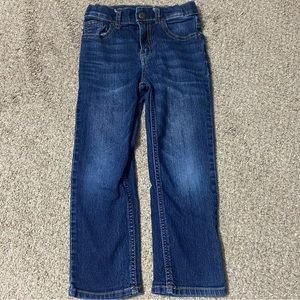 ⭐️Oshkosh classic jeans